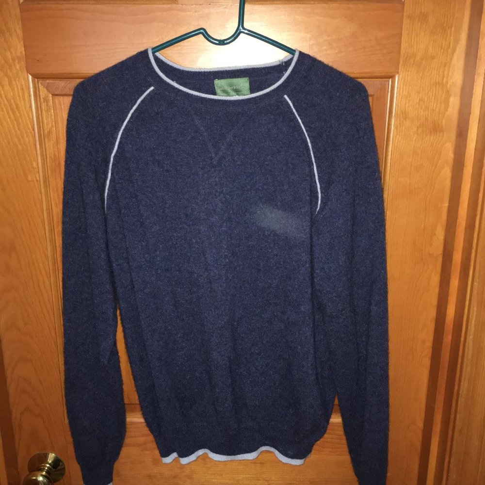 HAMMACHER SCHLEMMER CASHMERE SWEATER SIZE LARGE